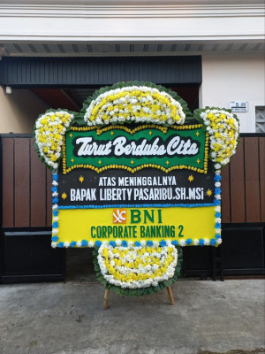 Papan Bunga Duka di Melikan