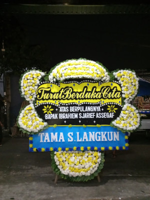 Papan Bunga Duka di Melikan
